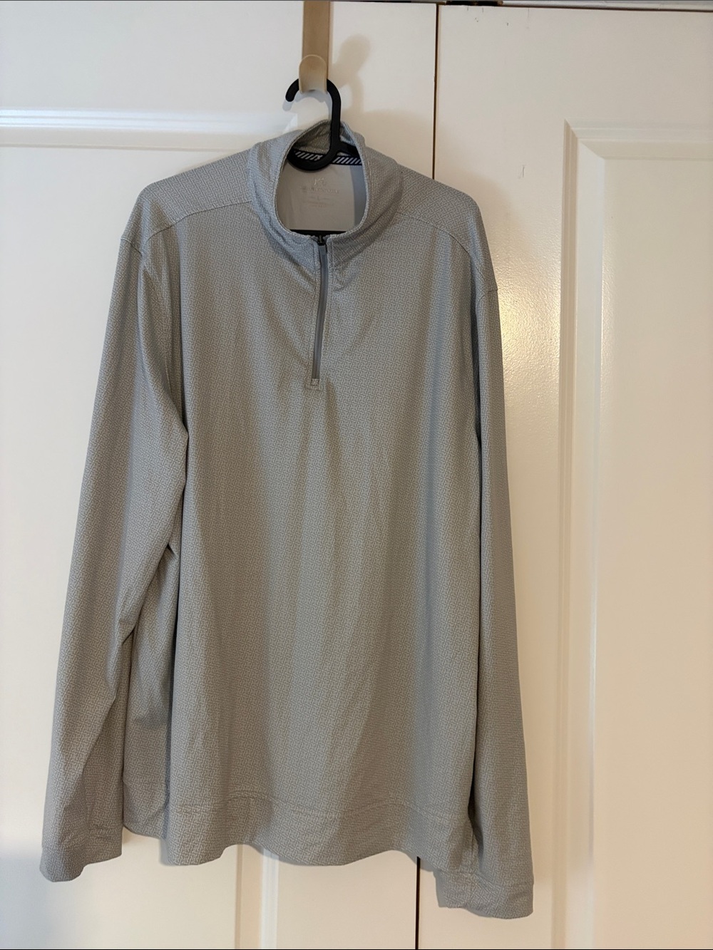 Southern Tide Light Gray Men's Performance Quarter-Zip Shirt